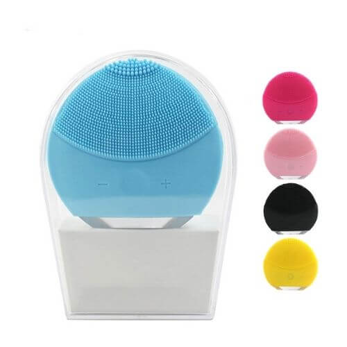 Cleansing and exfoliating facial brush for deep cleansing, designed to remove dirt, oil, and dead skin cells, leaving your skin smooth, refreshed, and glowing.